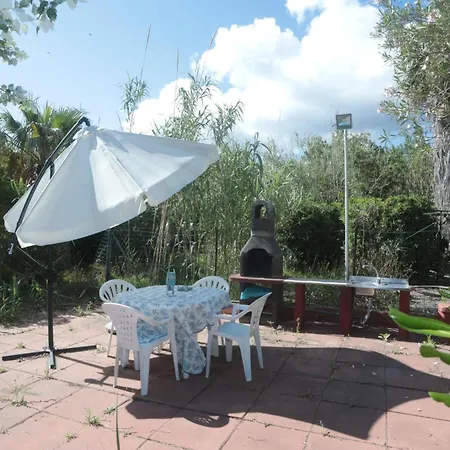 Residenza Cala Di Seta Trilocale Mario Per 5 Persone Apartmán
