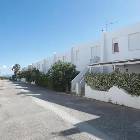 Residenza Cala Di Seta Trilocale Mario Per 5 Persone *